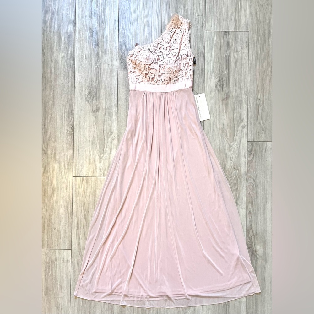 (NWT) Adrianna Papell Dress One Shoulder Lace Gown, blush, size 2